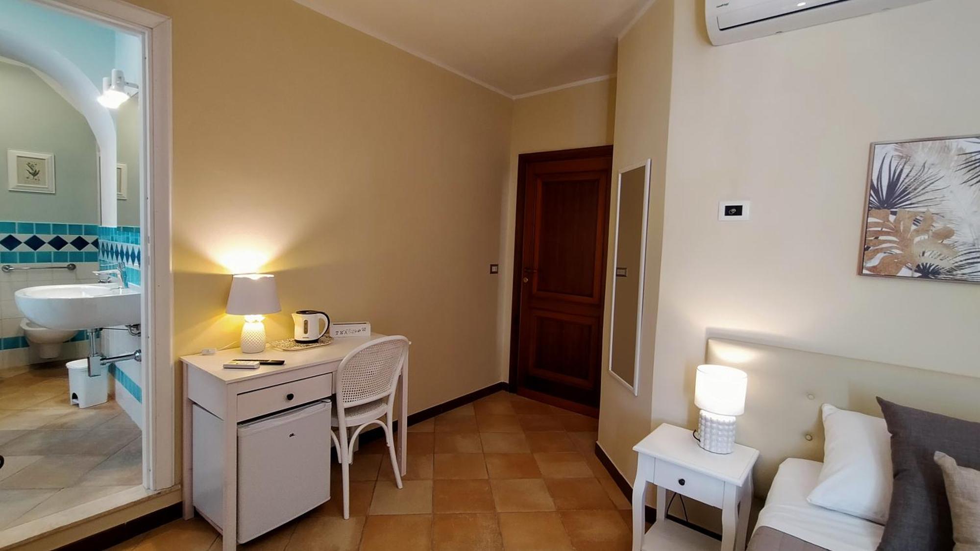Hotel La Cattedrale Sassari Habitación foto