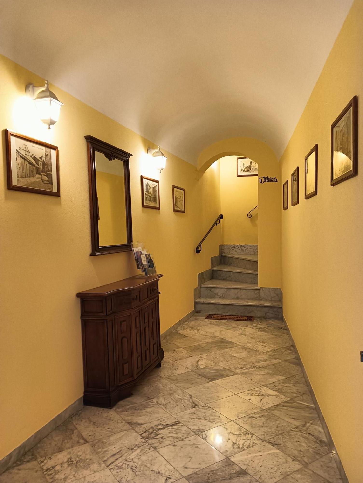 Hotel La Cattedrale Sassari Exterior foto